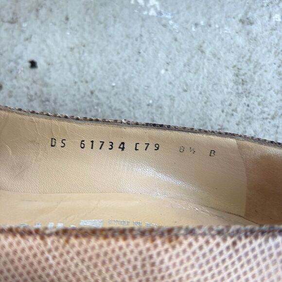 Salvatore Ferragamo Two tone heels - Picture 9 of 13